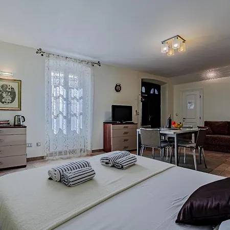 Lägenhet Center Pelavin Mir Korčula